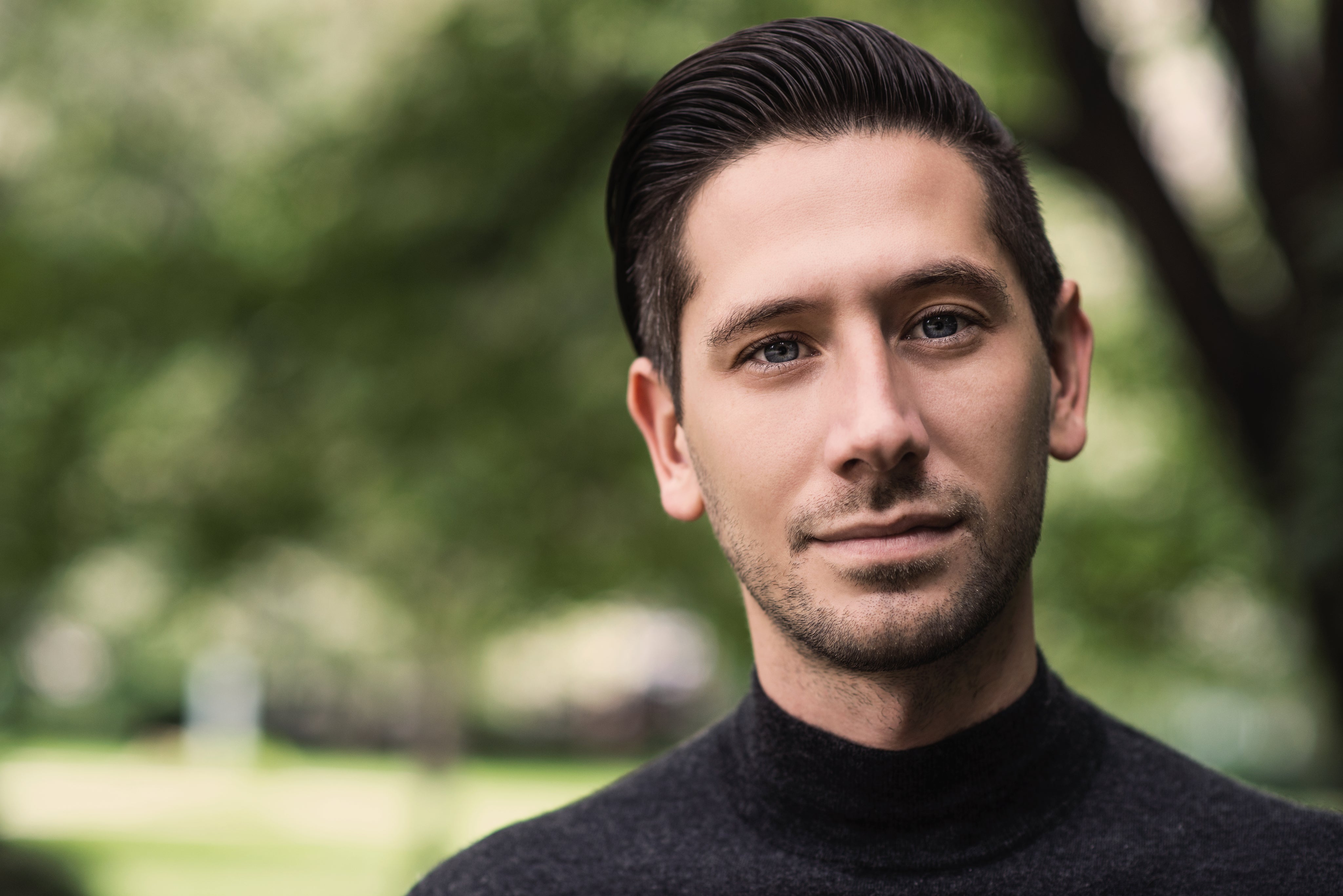 <em>David Mike, NY</em>